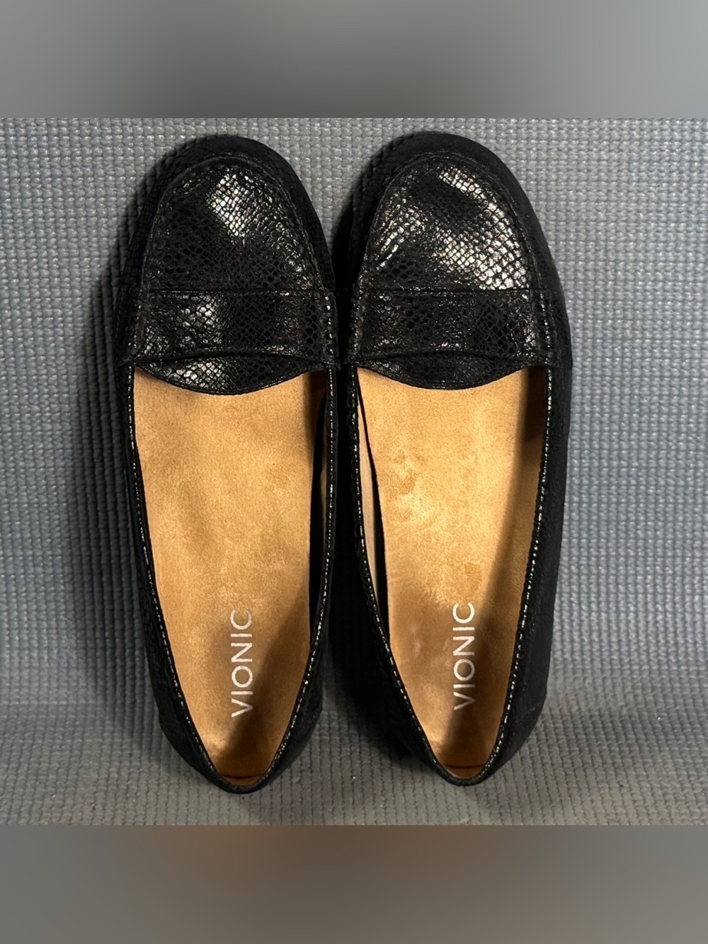 Vionic Women’s Larrun Black Snake Print Leather Loafers Flat Shoes Size 9 - Picture 5 of 9
